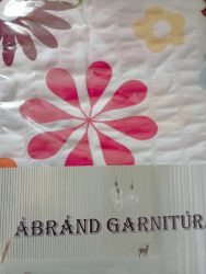 A/32 Krepp ágynemű garnitra Szines virágos